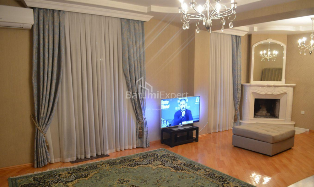 Բնակարան 160 մ² - Զուրաբա Գորգիլաձե, Batumi, Վրաստан