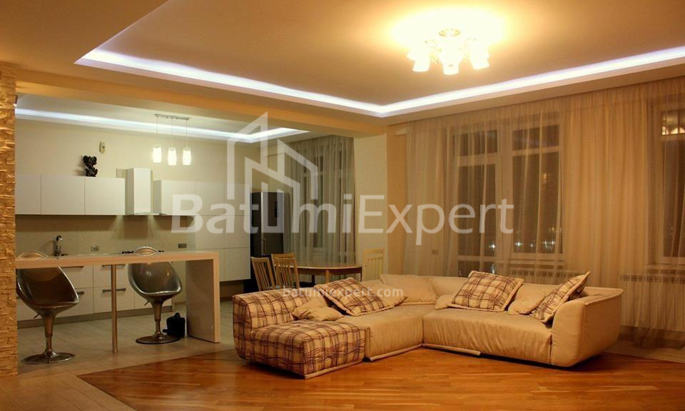 Բնակարան 160 մ² - Իլյա Ճավճավաձե, Batumi, Վրաստан
