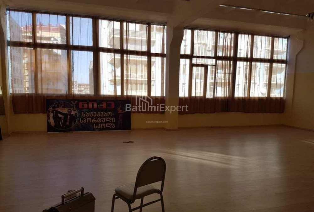 Բնակարան 150 մ² - Զուրաբա Գորգիլաձե, Batumi, Վրաստан