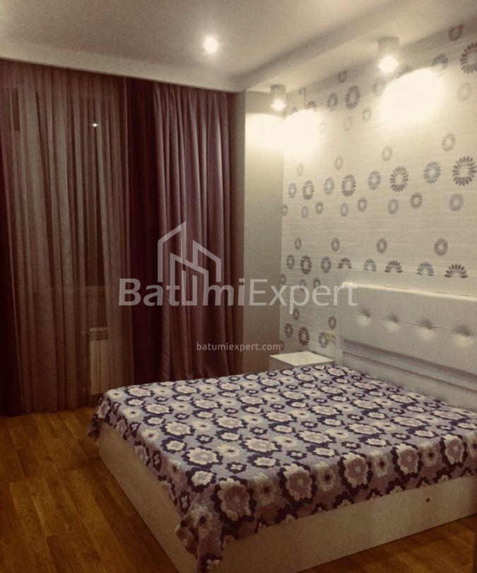 Բնակարան 152 մ² - Զուրաբա Գորգիլաձե, Batumi, Վրաստан