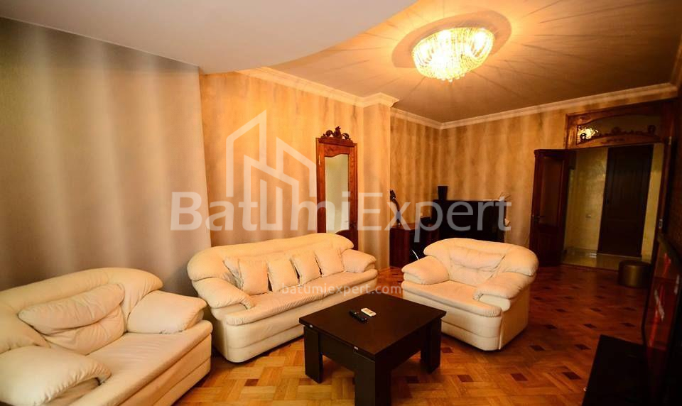 Բնակարան 95 մ² - Նիկո Փիրոսմանի, Batumi, Վրաստан