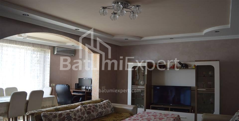 Բնակարան 100 մ² - Միխայիլ Լերմոնտով, Batumi, Վրաստан