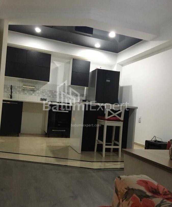 Բնակարան 80 մ² - Փառնվազ թագավոր, Batumi, Վրաստан