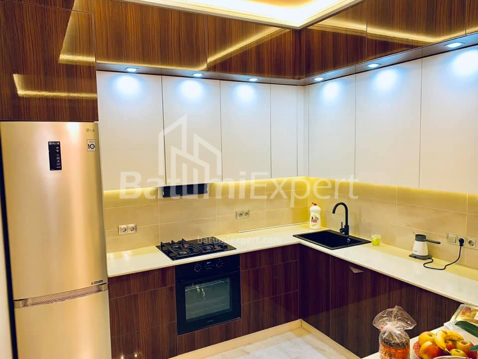 Բնակարան 102 մ² - Իլյա Ճավճավաձե, Batumi, Վրաստан
