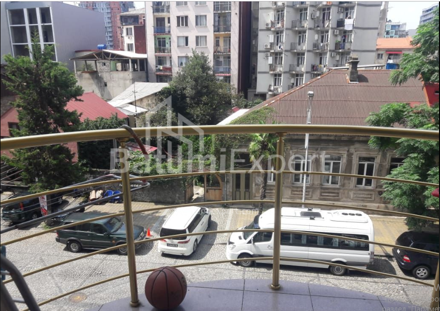 Բնակարան 70 մ² - Ալեքսանդրա Կազբեգի, Batumi, Վրաստан