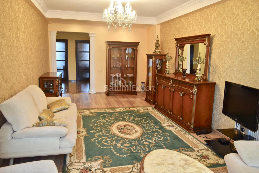Բնակարան 117 մ² - Զուրաբա Գորգիլաձե, Batumi, Վրաստан