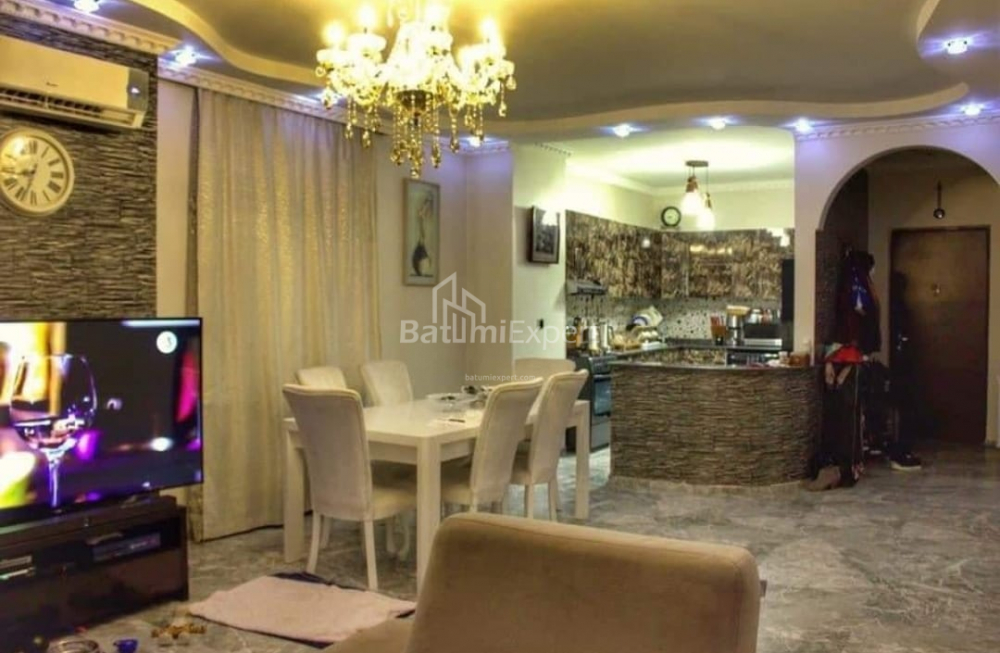 Բնակարան 120 մ² - Իլյա Ճավճավաձե, Batumi, Վրաստан