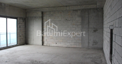 Բնակարան 2-комн 75.9 m² - Լեխ և Մարիա Կաչինսկիներ, Batumi