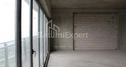 Բնակարան 2-комн 75.9 m² - Լեխ և Մարիա Կաչինսկիներ, Batumi