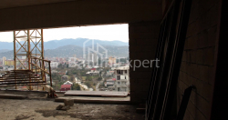 Բնակարան 2-комн 63.5 m² - Լեխ և Մարիա Կաչինսկիներ, Batumi