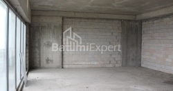 Բնակարան 2-комн 76.1 m² - Լեխ և Մարիա Կաչինսկիներ, Batumi