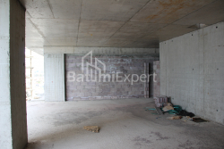 Բնակարան 2-комн 63 m² - Լեխ և Մարիա Կաչինսկիներ, Batumi