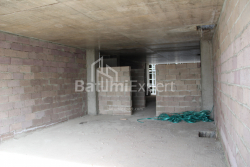 Բնակարան 2-комн 43.9 m² - Լեխ և Մարիա Կաչինսկիներ, Batumi