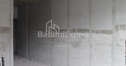 Օբյեկտը կառուցման ընթացքում է 35.1 մ² - Լեխ և Մարիա Կաչինսկիներ, Batumi, Վրաստан