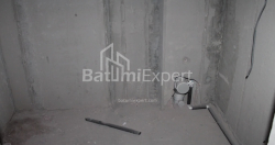 Օբյեկտը կառուցման ընթացքում է 35 մ² - Լեխ և Մարիա Կաչինսկիներ, Batumi, Վրաստан