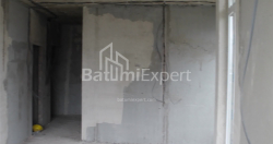 Օբյեկտը կառուցման ընթացքում է 55.7 մ² - Լեխ և Մարիա Կաչինսկիներ, Batumi, Վրաստан
