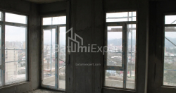 Օբյեկտը կառուցման ընթացքում է 55.8 մ² - Լեխ և Մարիա Կաչինսկիներ, Batumi, Վրաստан