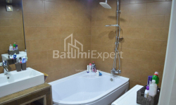 Բնակարան 3-комн 120 m² - Իլյա Ճավճավաձե, Batumi