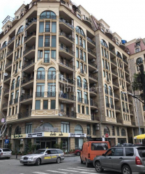 Բնակարան 3-комн 70 m² - Վախթանգ Գորգասալի, Batumi