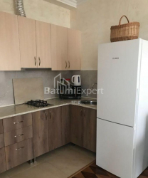 Բնակարան 3-комн 70 m² - Վախթանգ Գորգասալի, Batumi