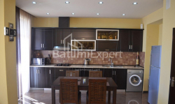 Բնակարան 3-комн 84 m² - Իլյա Ճավճավաձե, Batumi