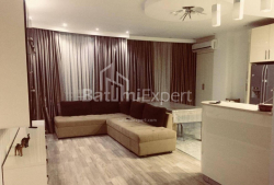 Բնակարան 6-комн 152 m² - Վախթանգ Գորգասալի, Batumi