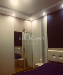 Բնակարան 5-комн 150 m² - Վախթանգ Գորգասալի, Batumi