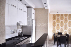 Բնակարան 2-комн 70 m² - Յուրիևսկայա, Batumi