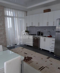 Բնակարան 2-комн 50 m² - Նիկո Փիրոսմանի, Batumi