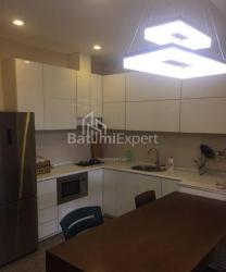 Բնակարան 92 մ² - Զուրաբա Գորգիլաձե, Batumi, Վրաստан