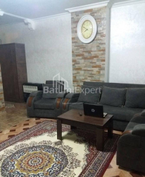 Բնակարան 4-комн 70 m² - Գալակտիոն Տաբիձե, Batumi