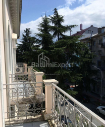 Բնակարան 6-комн 175 m² - Փառնվազ թագավոր, Batumi