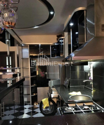 Բնակարան 3-комн 96 m² - Վախթանգ Գորգասալի, Batumi