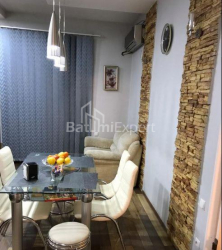 Բնակարան 5-комн 120 m² - Յուրիևսկայա, Batumi