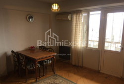 Բնակարան 4-комн 120 m² - Յուրիևսկայա, Batumi
