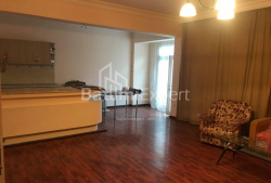 Բնակարան 120 մ² - Զուրաբա Գորգիլաձե, Batumi, Վրաստан