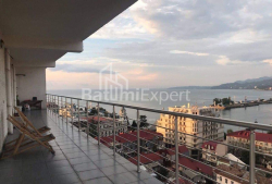 Բնակարան 3-комн 160 m² - Յուրիևսկայա, Batumi