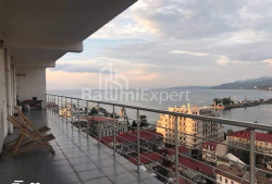 Բնակարան 3-комн 160 m² - Յուրիևսկայա, Batumi