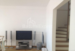 Բնակարան 4-комн 153 m² - Յուրիևսկայա, Batumi