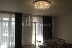 Բնակարան 4-комн 153 m² - Յուրիևսկայա, Batumi