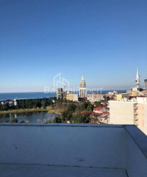 Բնակարան 5-комн 234 m² - Փառնվազ թագավոր, Batumi