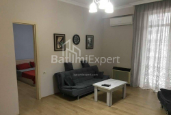 Բնակարան 2-комн 77 m² - Փառնվազ թագավոր, Batumi