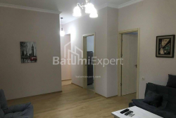 Բնակարան 2-комн 77 m² - Փառնվազ թագավոր, Batumi