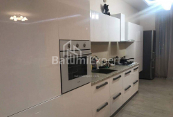 Բնակարան 3-комн 160 m² - Իլյա Ճավճավաձե, Batumi