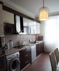Բնակարան 4-комн 180 m² - Իլյա Ճավճավաձե, Batumi