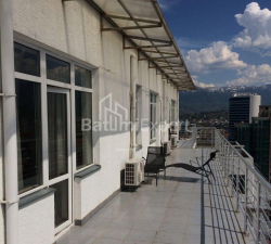 Բնակարան 4-комн 202 m² - Իլյա Ճավճավաձե, Batumi