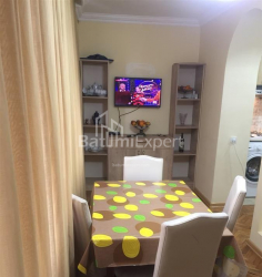 Բնակարան 3-комн 65 m² - Յուրիևսկայա, Batumi