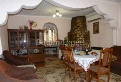 Բնակարան 5-комн 290 m² - Կոնստանտին Մարջանիշվիլի, Batumi