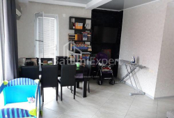 Բնակարան 6-комн 110 m² - Իվանե Ջավախիշվիլի, Batumi