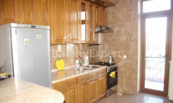 Բնակարան 4-комн 153 m² - Իլյա Ճավճավաձե, Batumi